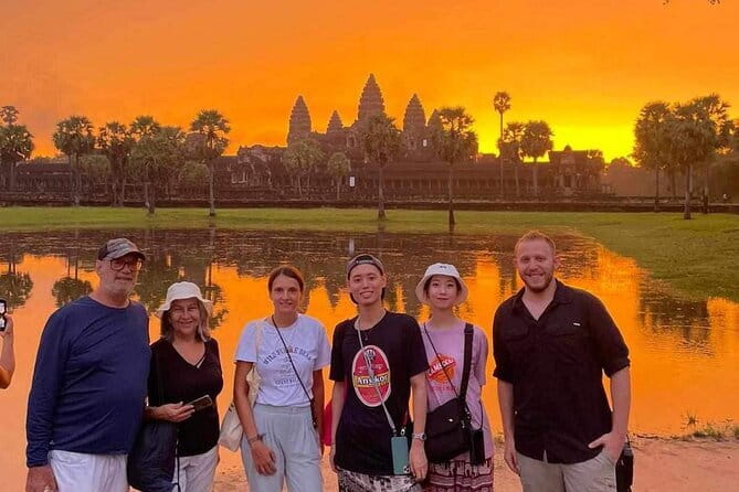 Apsara Dancing Show with Buffet Dinner Free Hotel Pick up - Who Should Book This, and Who Might Skip It