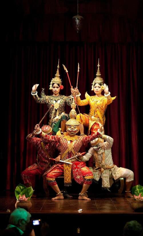 Apsara Performance include Dinner & hotel pick up - Tuk-tuk pickup and drop-off: fewer hassles after dark