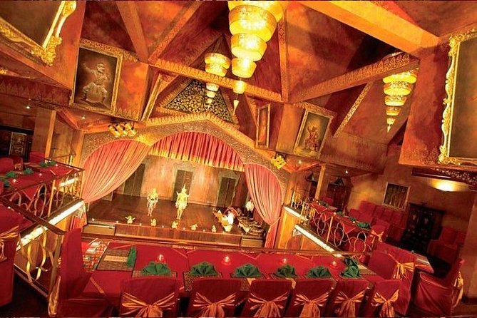Apsara Theatre Performance include Dinner & Hotel Pickup - The tuk-tuk (and car) pickup that saves your night