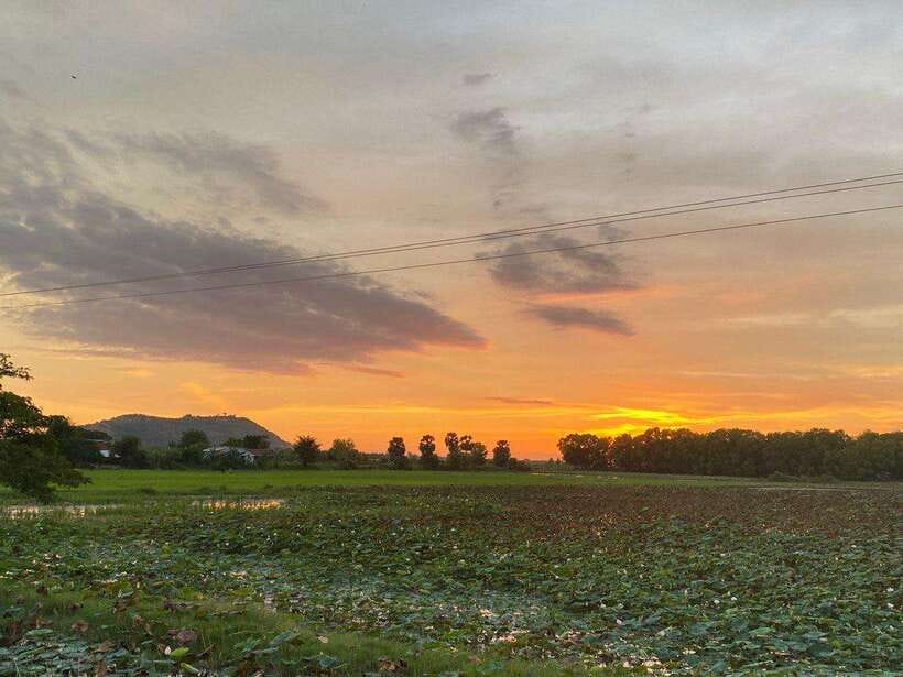 Authentic Siem Reap: Tuk Tuk Countryside and Sunset Tour - Key things to know before you go