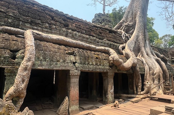 Bangkok to Angkor Wat 2 Days 1 Night by Flight - What to pack and how to avoid common temple hassles