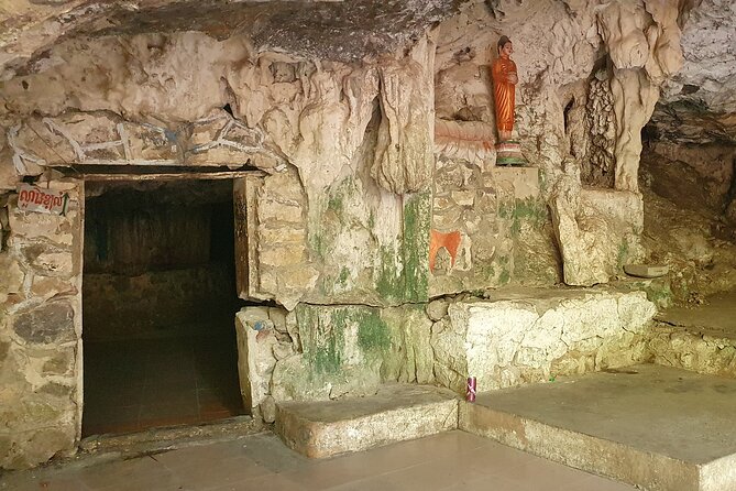 Battambang Day Trip from Siem Reap - Bamboo Train, Killing Cave - Killing Caves: Sobering History and How to Handle It
