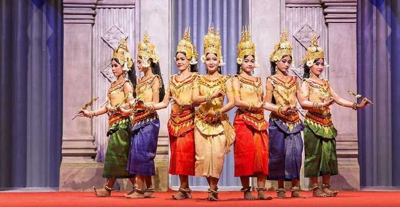 Buffet Dinner Apsara Show with hotel transfers - My Booking Checklist (So You Avoid the Common Headaches)