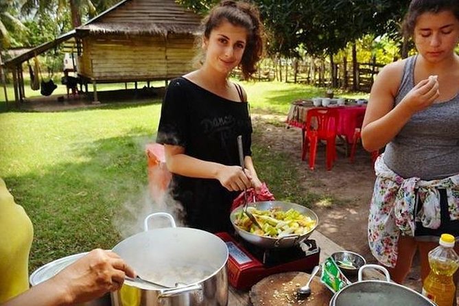Cambodian Private Cooking Class at a Local's Home - Spice Secrets and Technique: What You Actually Learn