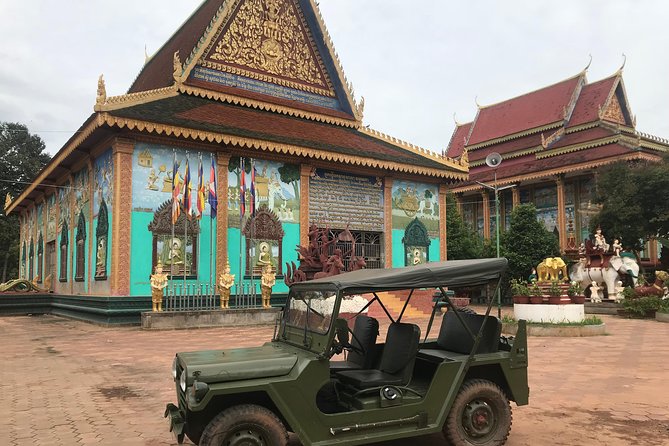 Cambodian Village Life Tour with Lady Tuk Tuk & Local Guide - Lotus Farm Siem Reap: the quiet stop that explains a Khmer symbol