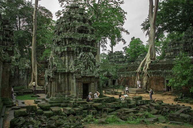 Classic Angkor Wat Sunrise Full Day Private Guide Tour - The 4:40 am game plan: timing, dress, and how you avoid the chaos