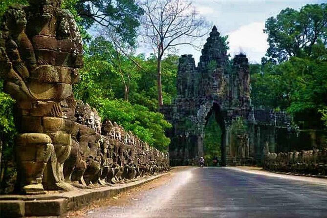 Discover Cambodia 8 Days from Siem Reap to Koh Trong -Phnom Penh - The value story: why this tour feels worth the money