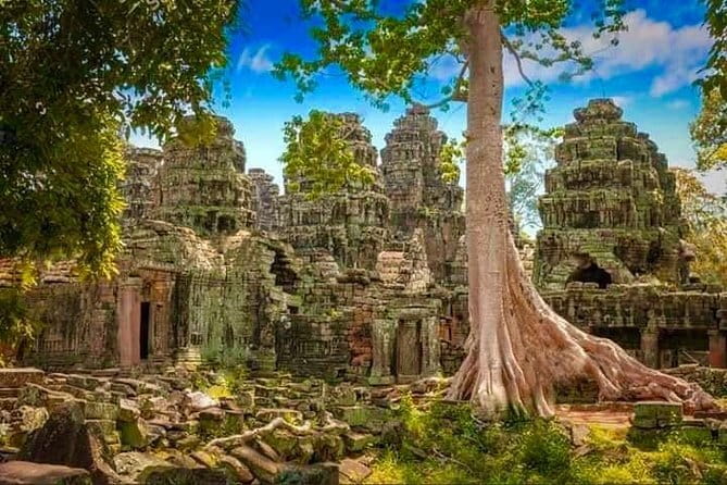 Explore Angkor Wat Sunrise Small Tour Private VIP Car - Banteay Kdei and Srah Srang: calmer ending beats