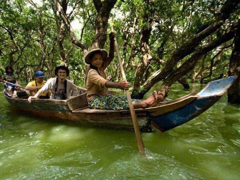 Floating Village-Mangroves Forest Tonle Sap Lake Boat Tour - Hotel Pickup, Private SUV, and the Pace of an 8-Hour Day