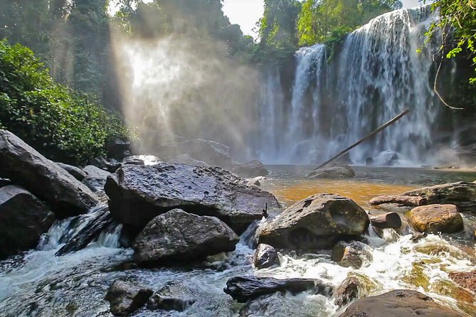 Four-day tour Angkor Wat, Banteay Srey, Beng Melea and Siem Reap discovery - Day 3’s Beng Mealea and Roluos Temples: The More Rugged Angkor Side