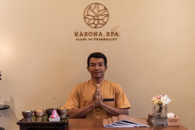Four Hand Bliss (65 Mins) + Free Pick up or Drop Back - Key highlights to know before you book