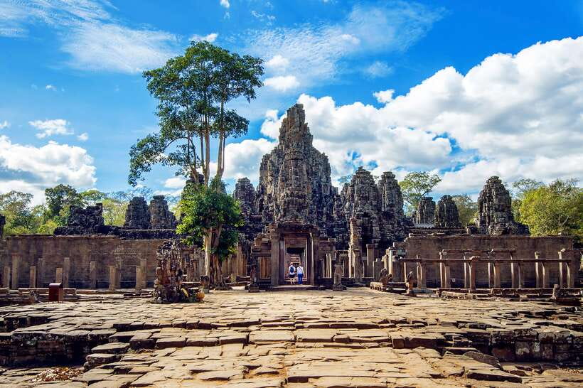 From Siem Reap: Angkor Wat Full-Day Private Tour & Sunrise - Practical tips to keep the day comfortable