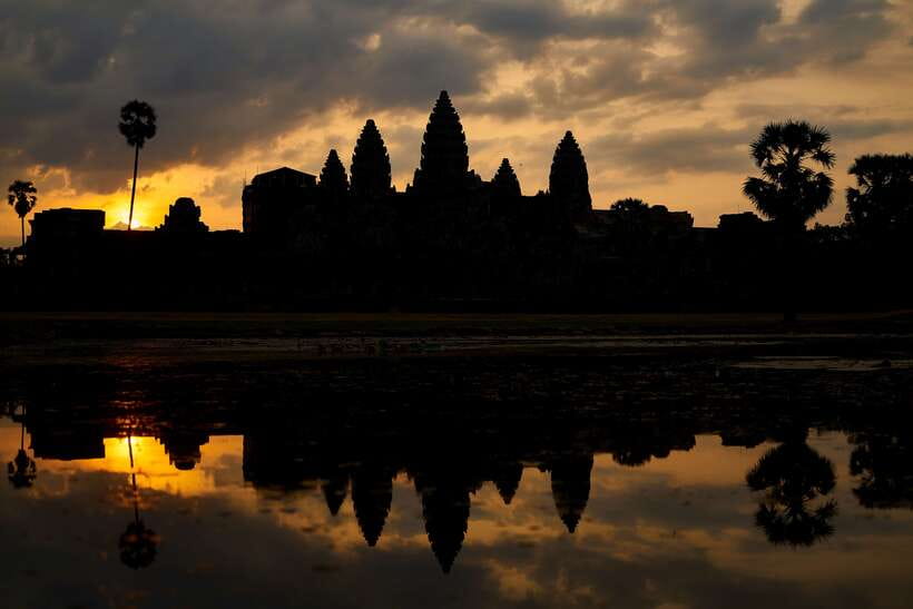 From Siem Reap: Angkor Wat Full-Day Private Tour & Sunrise - The early pickup and how the day stays organized