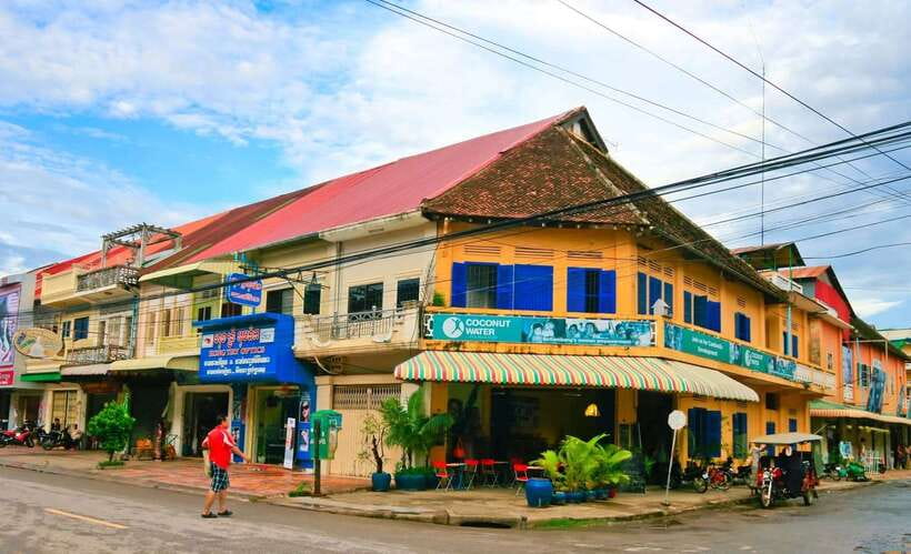 From Siem Reap: Battambang Day Trip Bamboo Train, Bats Cave - Timing and logistics: what the 10-hour day feels like