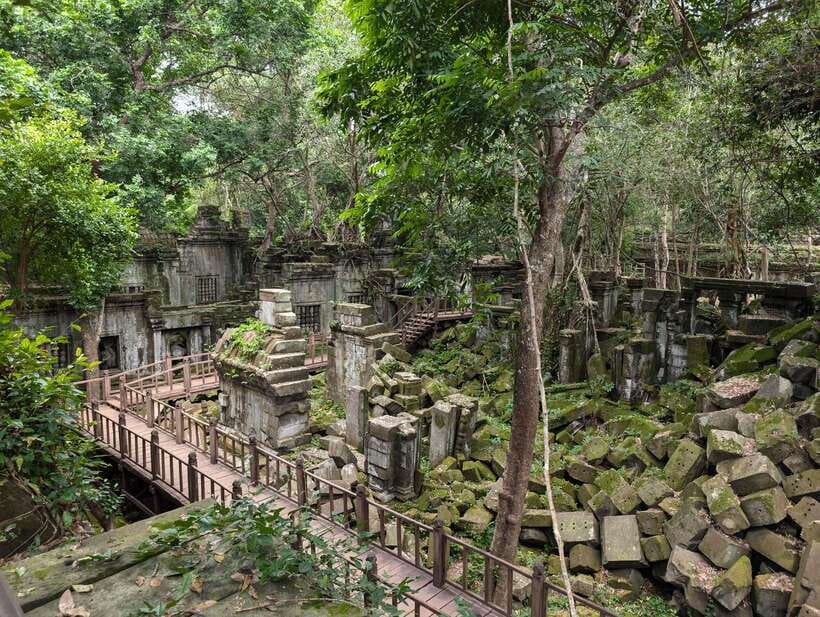 From Siem Reap: Koh Ker and Beng Mealea Private Day Tour - Koh Ker’s seven-tier pyramid: what you’ll see beyond the postcard angle