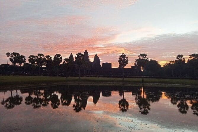Full Day Angkor Wat Sunrise and Banteay Srei Tour - Transportation, comfort, and why small groups feel better