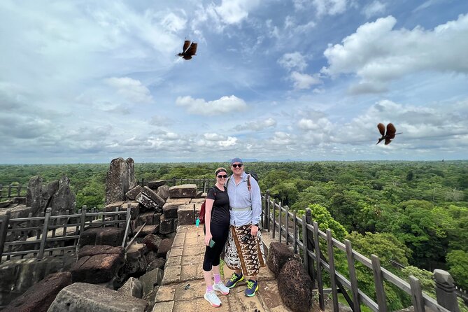 Full Day Banteay Srei Beng Mealea and Koh Ker Small Group Tour - Stop 2: Beng Mealea’s jungle ruin (and why it’s different from Angkor)
