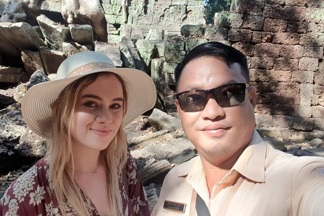 Full-Day private Tour with Sun Rise in Lost City & Angkor Wat from Siem Reap - Two short “secret” moments in Angkor Thom