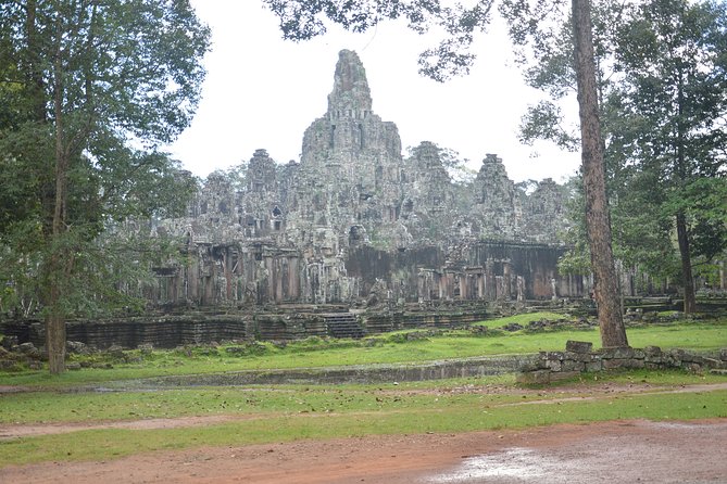 Full-Day Siem Reap Angkor Major Temples Private Tour - Phimeanakas: short visit, high payoff for understanding the royal palace area