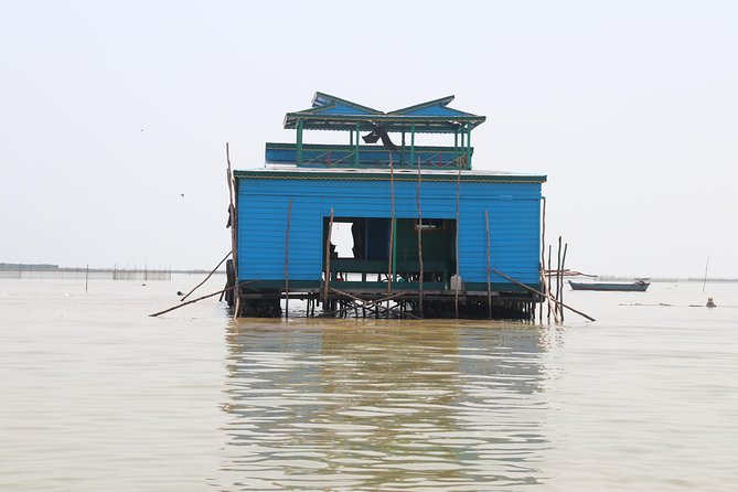 Guided Floating Village Boat Tour in Siem Reap - Getting there from Siem Reap: 9-mile drive with air-conditioned comfort