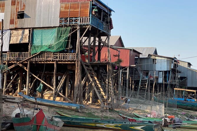 Half Day Kampong Pluk Fishing Village with Sunset Private Tour - Rolous Market and Rolous Secondary School in About 20 Minutes