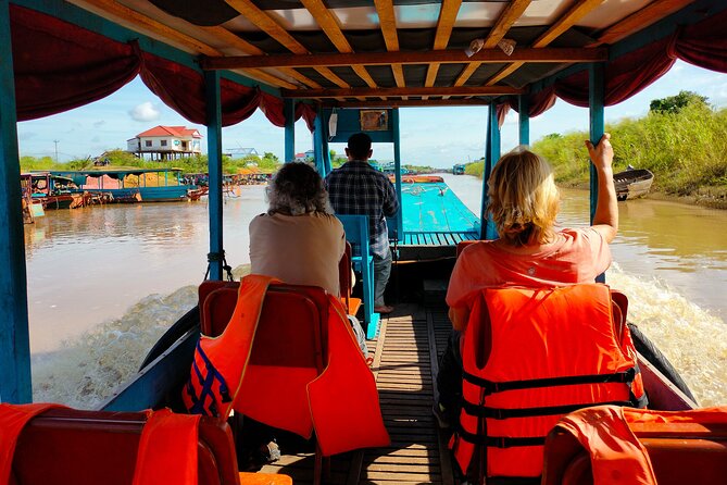 Half-Day Private Sunset Tour In Kampong Phluk From Siem Reap - Kampong Phluk: why this sunset tour feels so different from Angkor