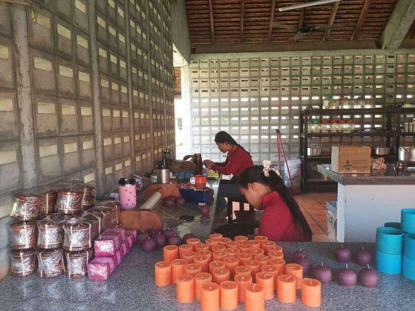Half-Day: Silk Farm, Senteur Angkor, and Satcha Workshop - Artisan d’Angkor: Where Local Handicrafts Are Made
