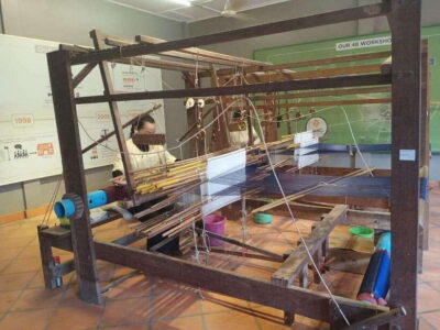Half Day Trip: Silk Farm, Satcha, and Senteur d'Angkor Tour - Angkor Silk Farm: From Mulberry Leaves to Finished Fabric