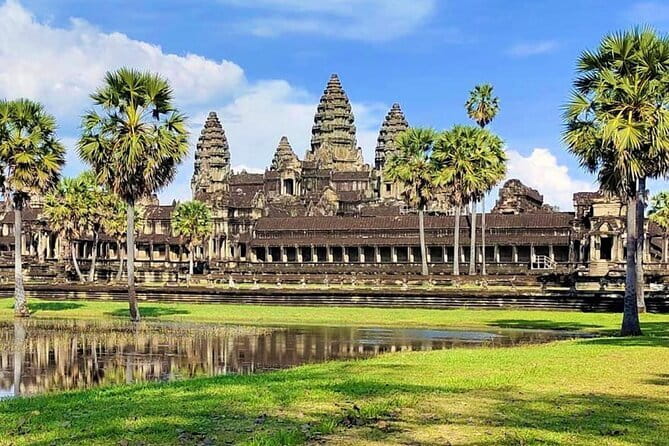 Highlight of Angkor Temples 6 Days Cambodia Tour - Hotel Choices and Daily Breakfast: Where Comfort Actually Helps