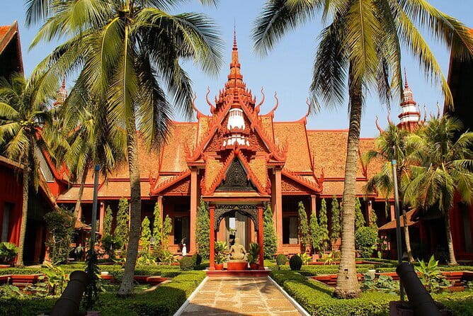 Intercity Transfer (Siem Reap to Sihanoukville) - Driver professionalism: safety focus and local context