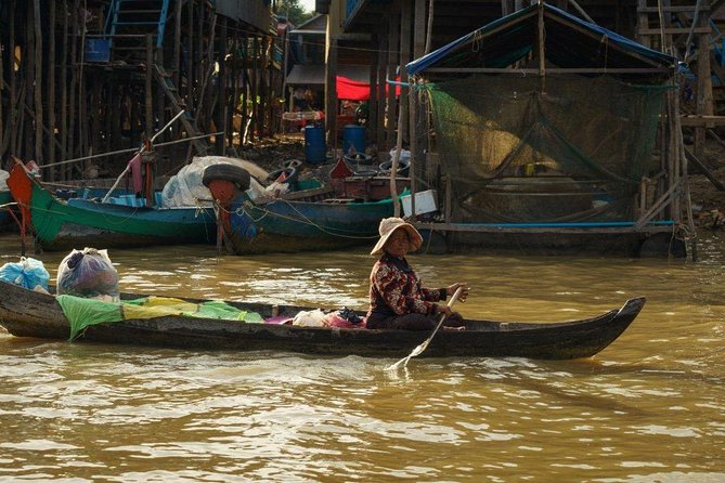 Kampong Phluk Floating Village Tour by Boat - Mangroves, floating life, and why the guide matters