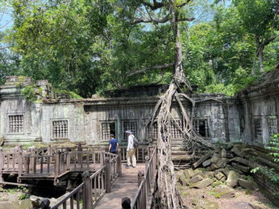 Koh Ker, Kulen Waterfall and Beng Mealea from Siem Reap - The River of a Thousand Lingas and the reclining Buddha