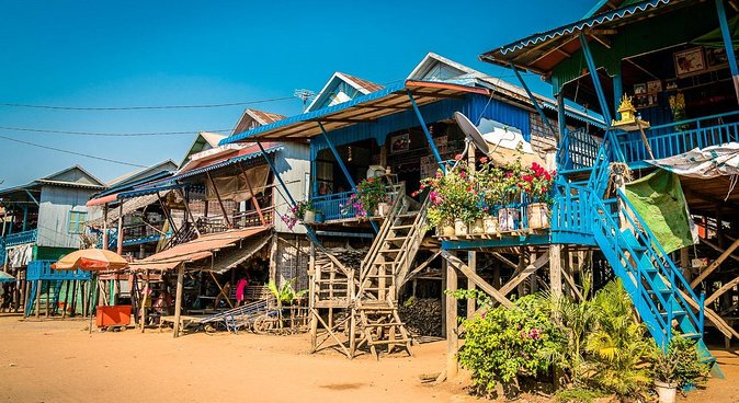 Kompong Phluk Floating village & Mangrove forest cruise - Group size, pacing, and what it feels like day-of