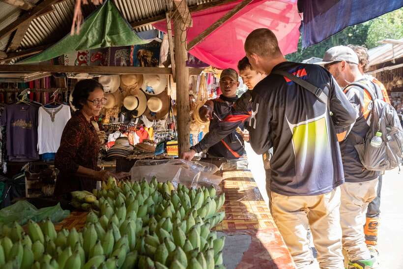 Krong Siem Reap: Kulen Mountain Trails Dirt Bike Adventure - Lunch and the Kulen Waterfall Swim Reset