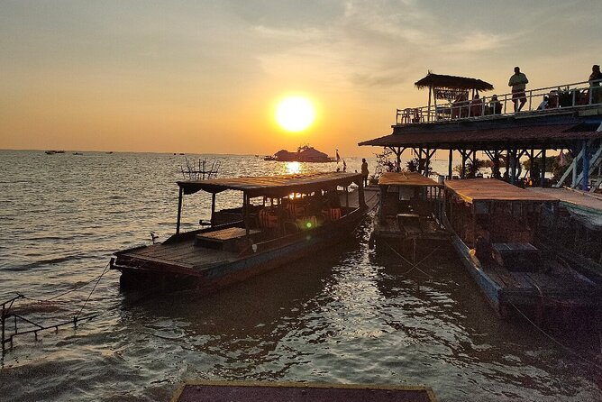 Kulen Elephant Forest and Tonle Sap Lake by Private Tour - Guides make the difference: Mr. Wanna and Seila