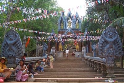 Kulen Waterfall & 1000 Linga River Small-Group Tours - Getting from Siem Reap: pickup timing and the ride north