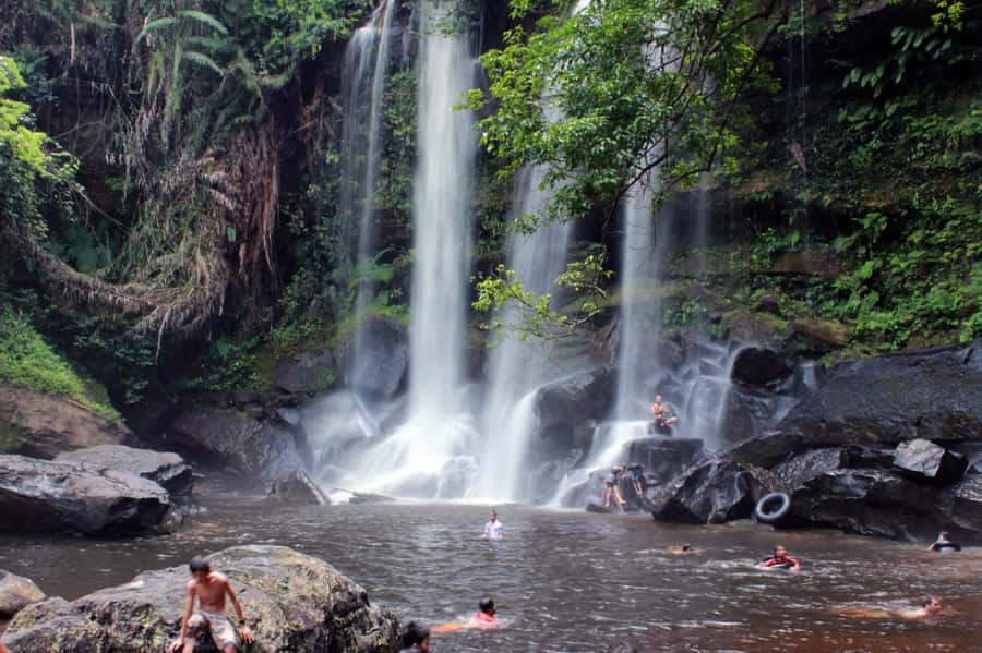 Kulen Waterfall: Rise and Shine with Cliff, Village w/ Guide - Cliff Viewpoints: The Photo Moment at Mountain Kulen