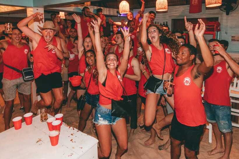 Mad Monkey Siem Reap Pub Crawl - Timing and logistics: what matters on the ground