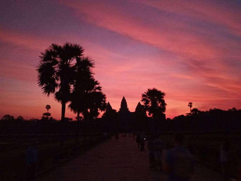 One Day Angkor Wat Trip with Sunrise - Baphuon and Phimeanakas: recovering the puzzle pieces