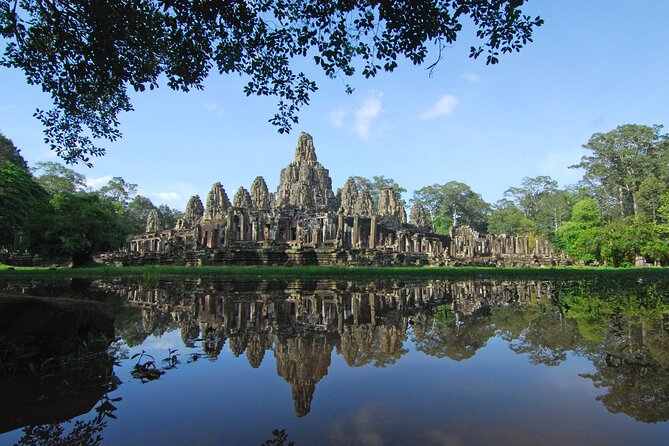 One Day Private Guide Tour of Angkor Thom, Bayon, Ta Phrom & Angkor Wat - Bayon Temple: the smiling faces trick your brain (in a good way)