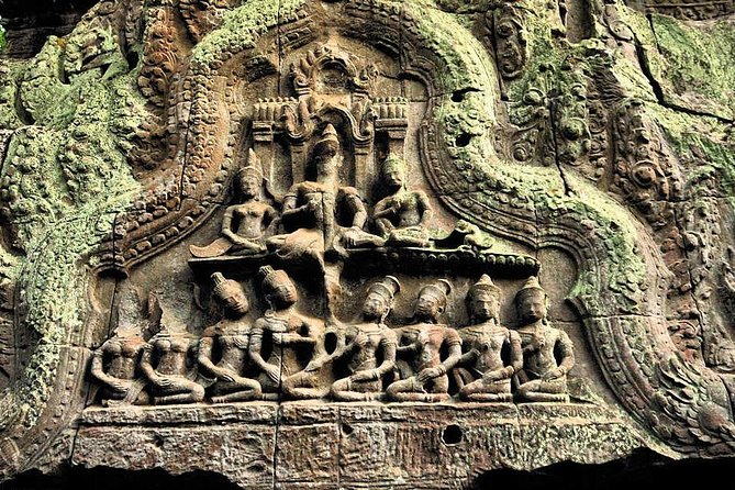 One Day Private Guide Tour of Angkor Thom, Bayon, Ta Phrom & Angkor Wat - The terraces of Jayavarman VII: power in stone relief