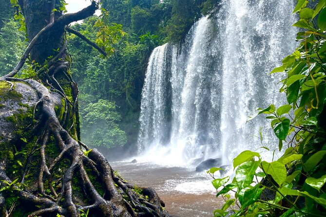 Phnom Kulen Waterfall and Banteay Srei Temple Tour from Siem Reap - Kulen Mountain and Banteay Srei: What This Day Trip Actually Gives You