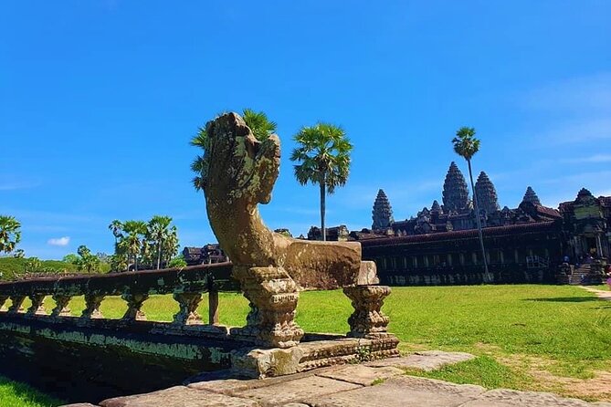 Private 2 Days Angkor Wat Sunrise and Discover all Major Temples - Service You’ll Notice: Guides and Drivers by Name