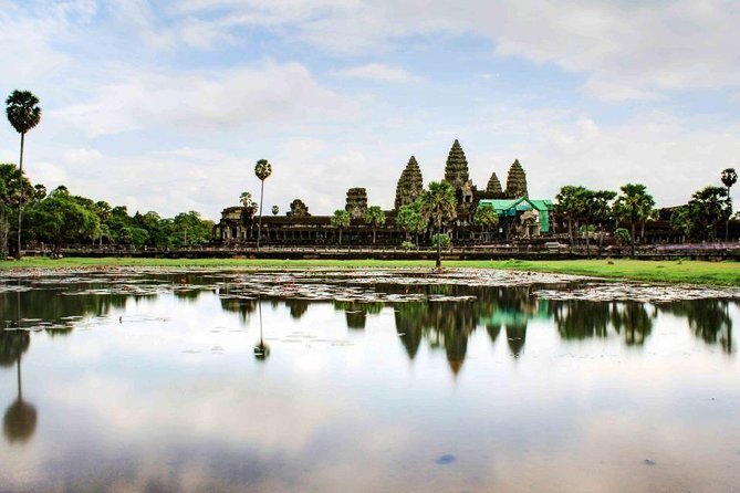 Private Angkor Wat Temple Tour - Angkor Thom South Gate: The Ancient Capital Starts at the Entrance