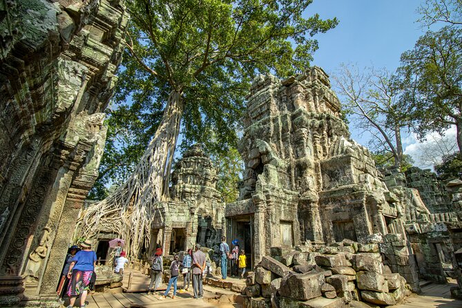 Private Angkor Wat Tour & Angkor Park/Heritage With Local Guide - Angkor Thom plus Bayon Temple: the capital city and 54 tower faces