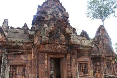 Private Banteay Srei and 4 Temples Guided Tour - Ta Som and East Mebon: Adding Depth Without Feeling Rushed