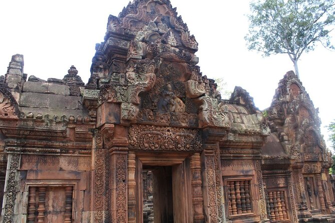 Private Banteay Srei and 4 Temples Guided Tour - Ta Som and East Mebon: Adding Depth Without Feeling Rushed