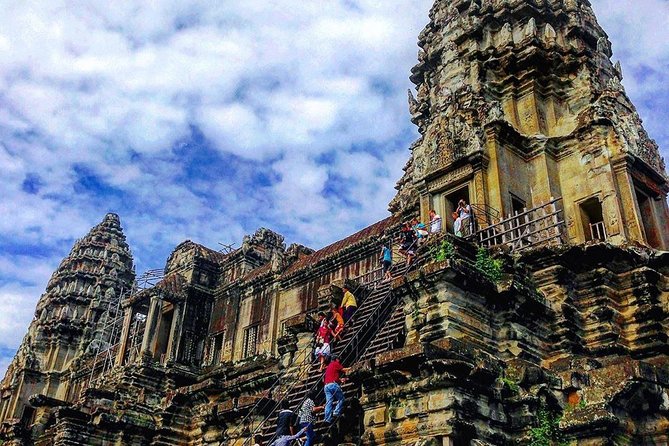 Private Guided Tours-Sunrise Angkor Wat, Ta Prohm, Bayon and more - Who this tour fits best