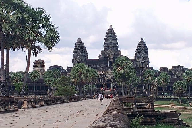 Private One Day Tour with Sunrise at Angkor Wat - Timing, comfort, and what to plan for during the 6 to 8 hours