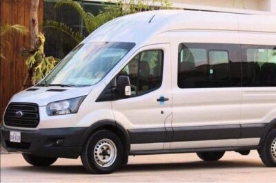 PRIVATE / SHARED Siem Reap Airport ( SAI ) Pick up & Transfers - Private vs Shared: Pick the Style That Fits Your Arrival